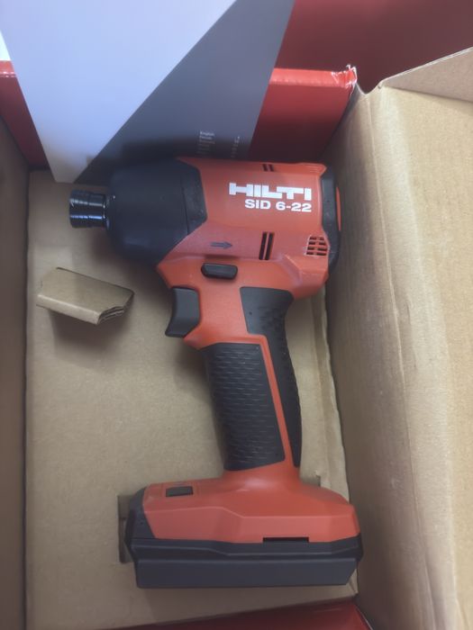 Нови!  Hilti TE-22, AG6-22, SID6-22+ 2xB110-5.2ah +C6 230v