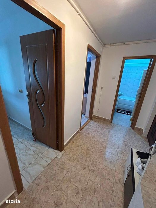 De vanzare garsoniera cu balcon,cf1, etajul 3, mobilata 35000euro