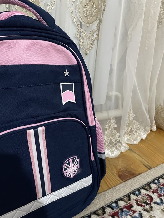 Сумка школьная эвропейская стиль качество супер