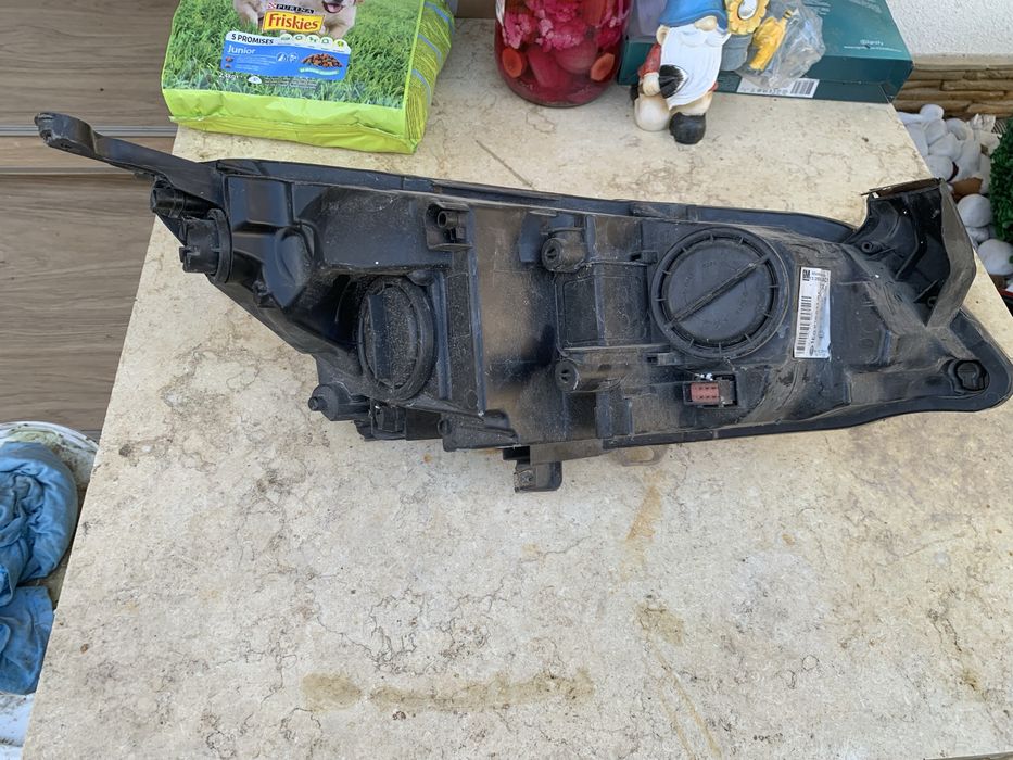 Far Opel Astra J stanga