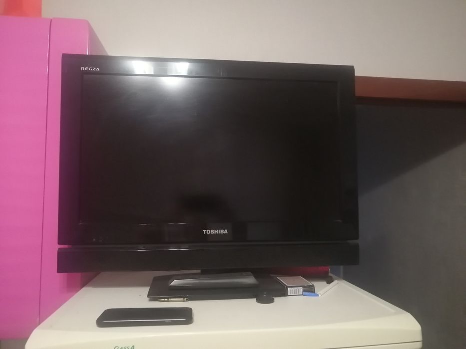 Телевизор TOSHIBA