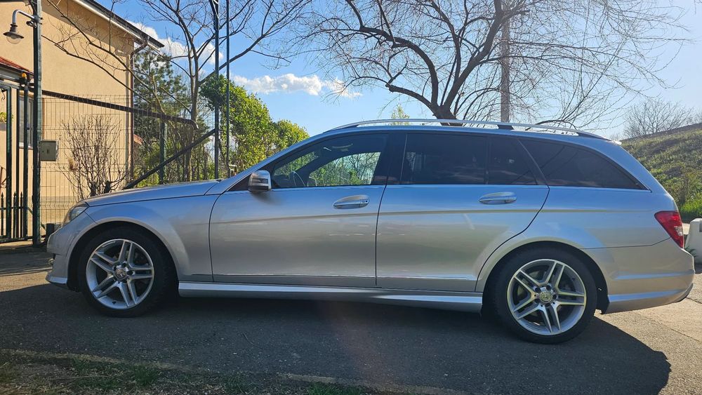 Mercedes-Benz C Primul proprietar din RO / Foarte intretinut / Fara accident