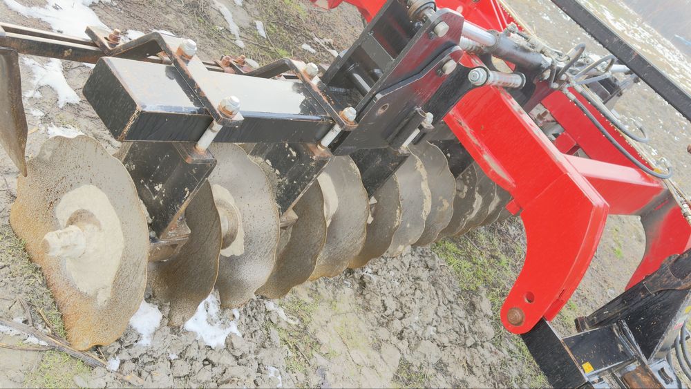 асалом алайкум шу диска сотилади холати янгидек 2021 йили