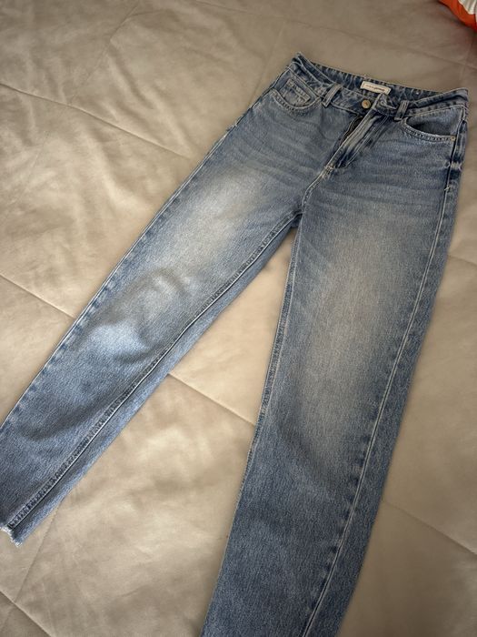 Женские джинсы разные модели