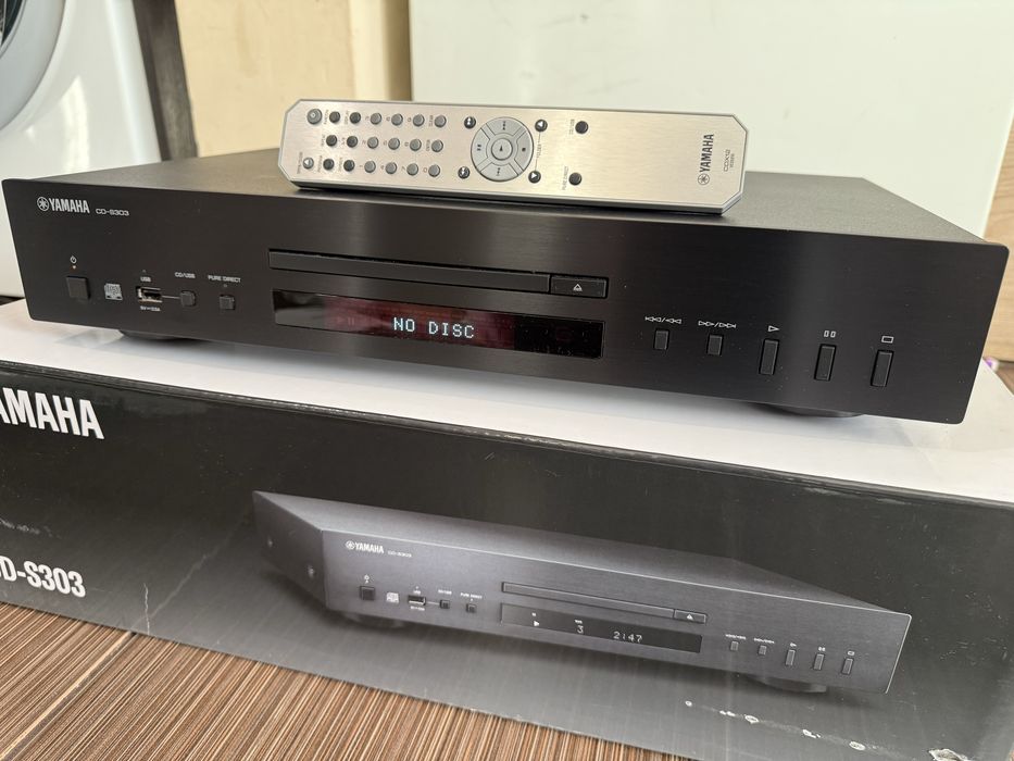 Yamaha CD-S303 Чисто  нов