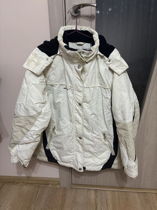 HM MANGO дамски якета