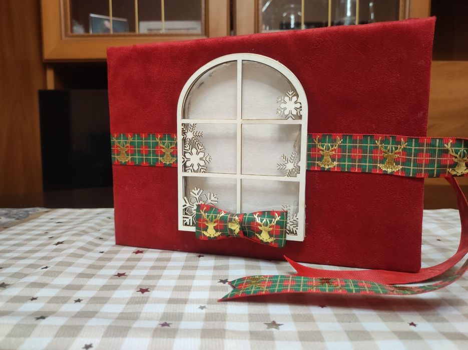 Коледен албум на тема ,,Коледа"