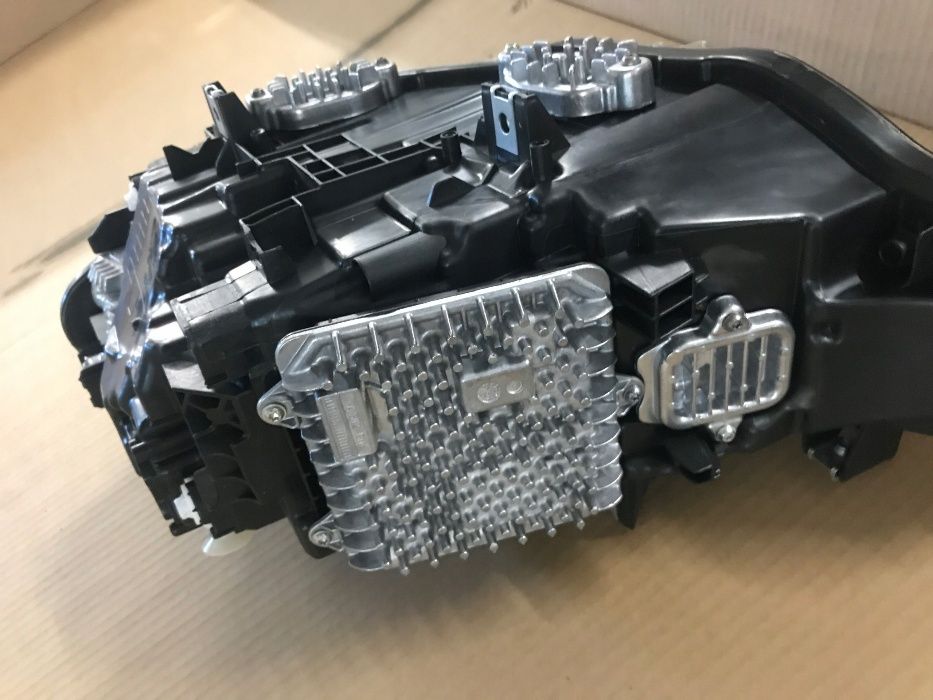 Bmw 3 F30 F31 far stanga full led far dreapta led LCI faruri modul