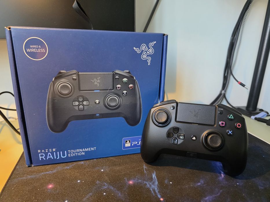 Razer Raiju Tournament Edition – Controller PS4/PC, Bluetooth și USB, Funcțional