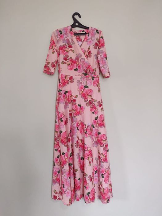 Продам платье размер 46,48