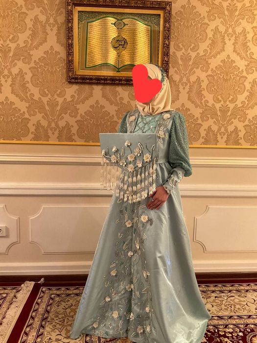 Продаеться Ансамбль "Жульетта" с короной и диадемой