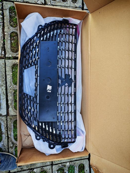 Решетка Маска за Peugeot 208 II 2021-