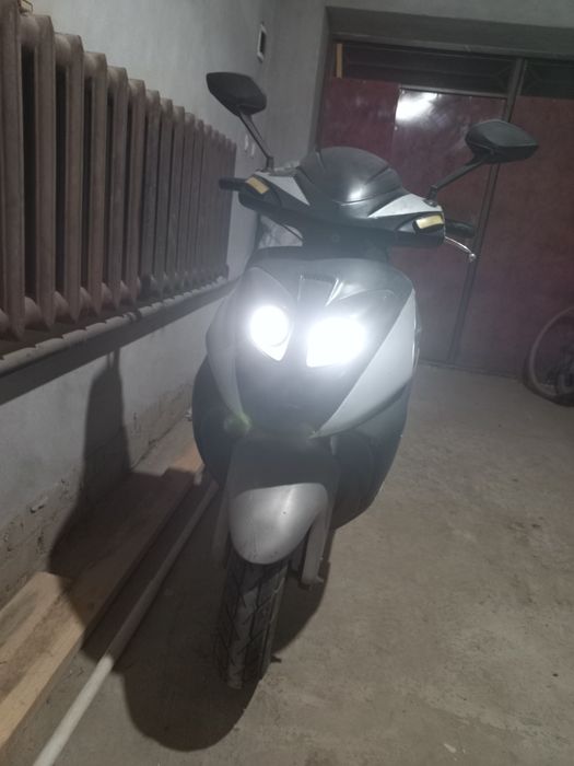 Skuter sotladi 150 kub