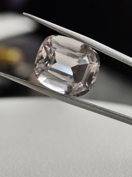 Морганит голям VVS