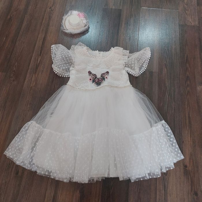 Детска рокля 4-5 год