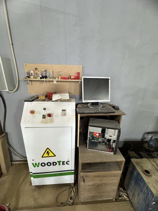 Срочно Продам станки для мебели