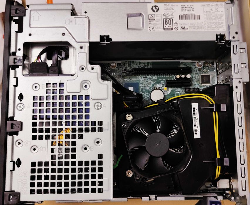 HP ProDesk 400 G4 SFF/Core i5-6500 3.60GHz/256GB SSD/8GB RAM компютър