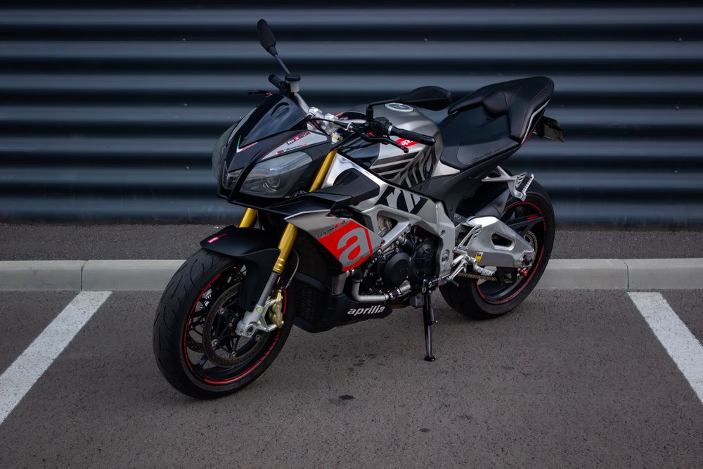 APRILIA TUONO V4 1000cmc 167cp