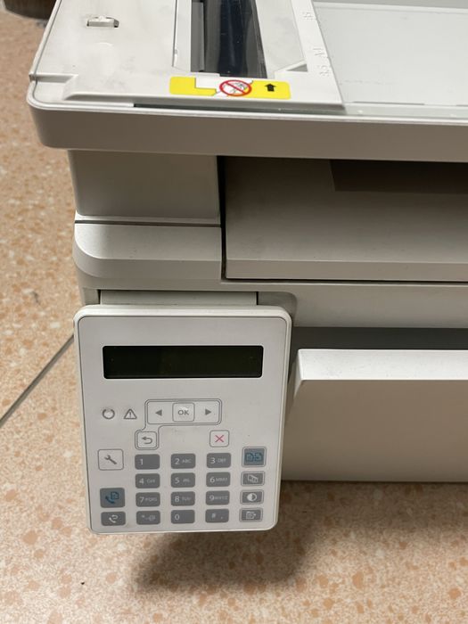 Принтер HP M130 Белый