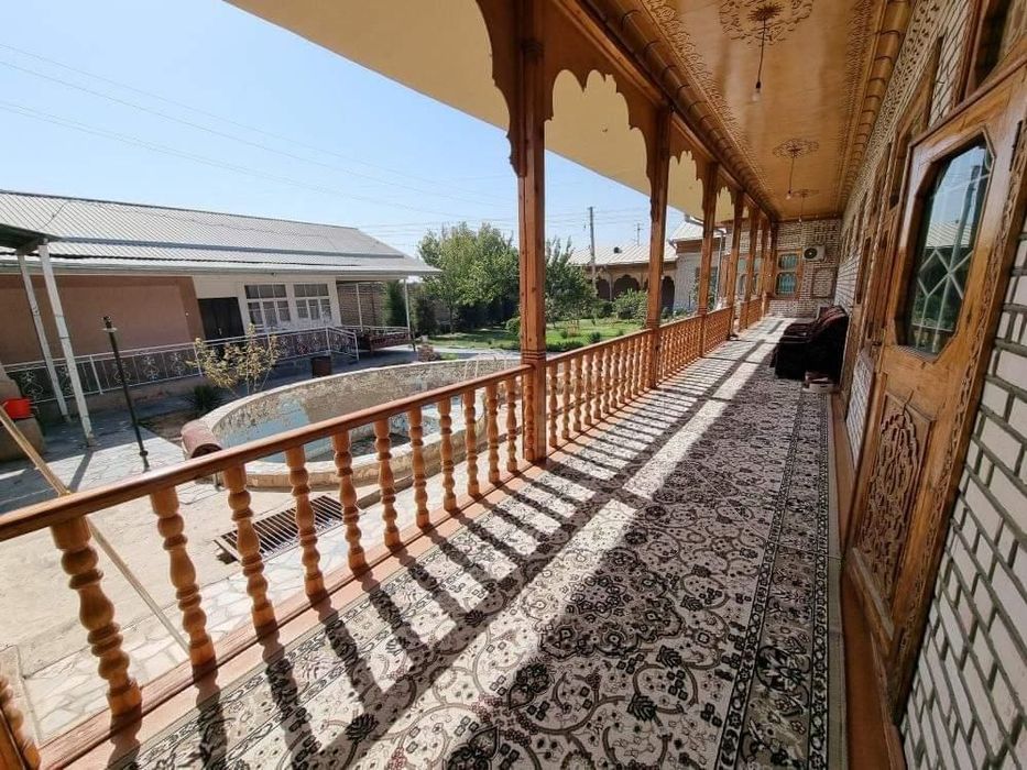 Uchaska sotiladi xasanboyda