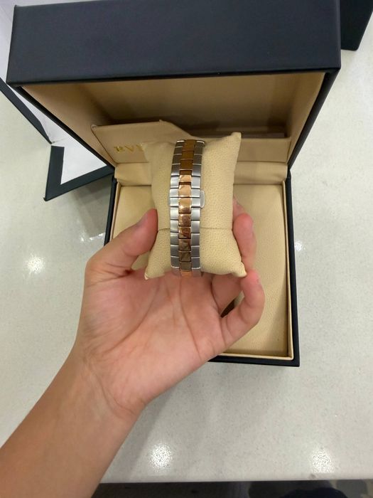 Продам новые женские часы   bulgari