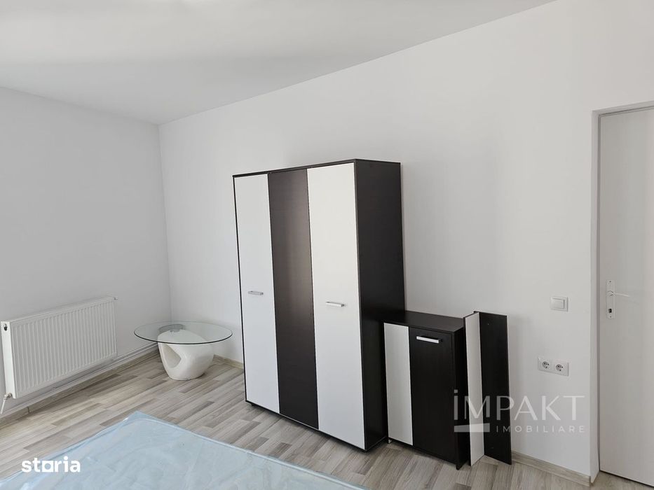 Apartament cu 3 camere, in zona semicentrala!