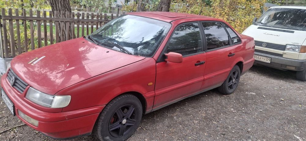 Машина passat b4