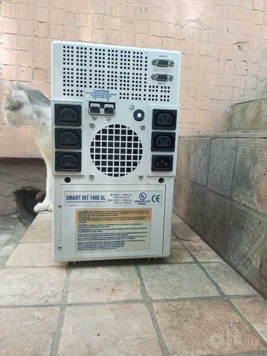 Smart UPS TRIPP-Lite 1400VA аккумулятор LiFePo4 36V 15Ah