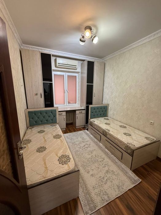 Yunusobod 16 mavze 3/3/9  (72² + 10²) sotiladi