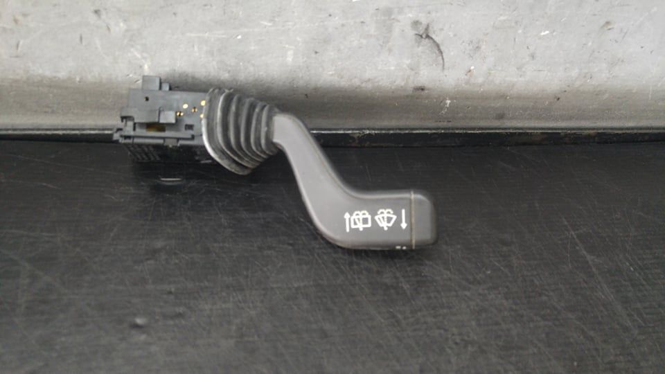 Maneta stergator opel meriva a microbus x03 09185417