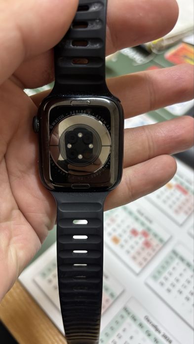Продам Apple Watch 9