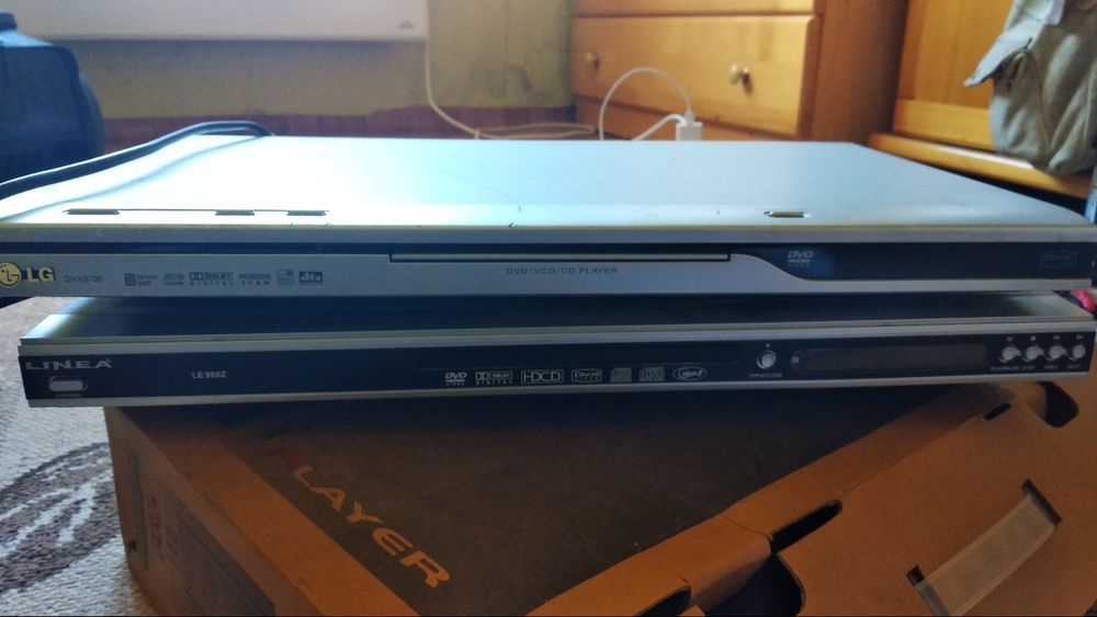 Продавам  DVD плеъри Обща цена 25лв