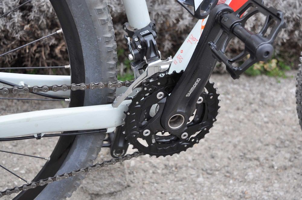 Cube Attention 29-3х10-Deore XT с хидравлика-алуминиев велосипед