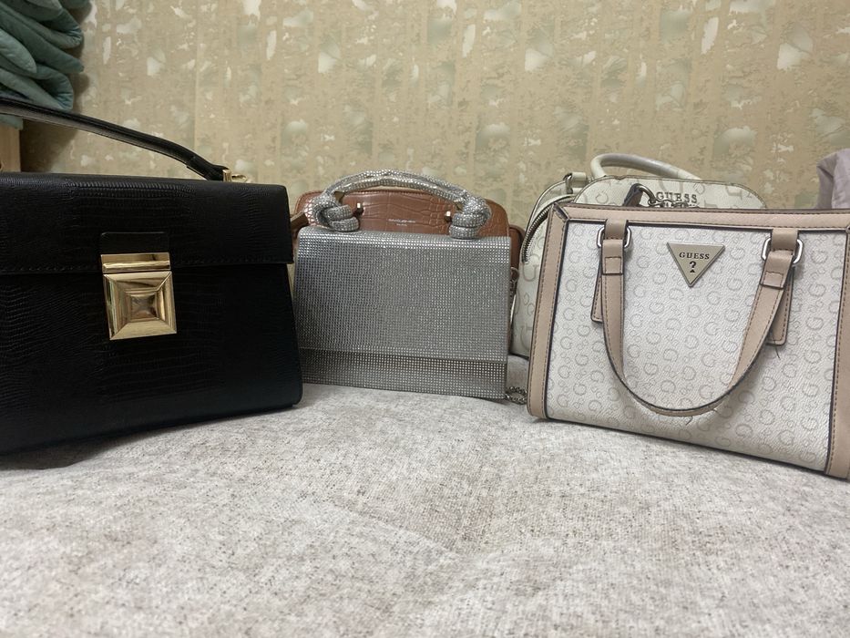 Женские сумочки