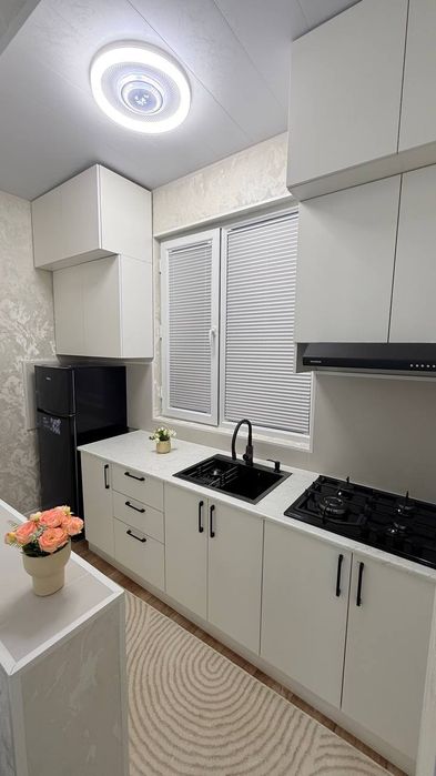 Квартира сотилади Чиланзар 19кв 2/1/4/ 50м²