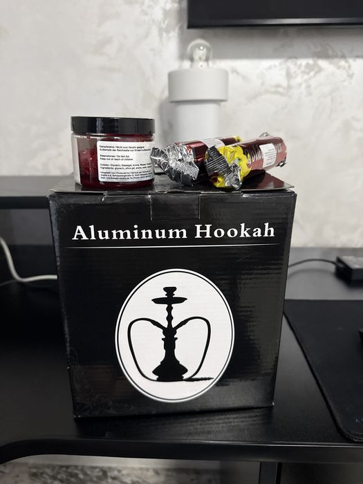 Narghilea noua cu aroma si carbuni