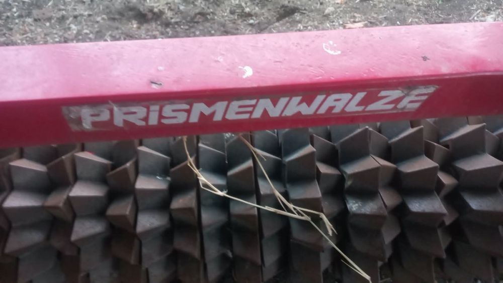 Tavalug agricol PRISMENWALZE 3.3