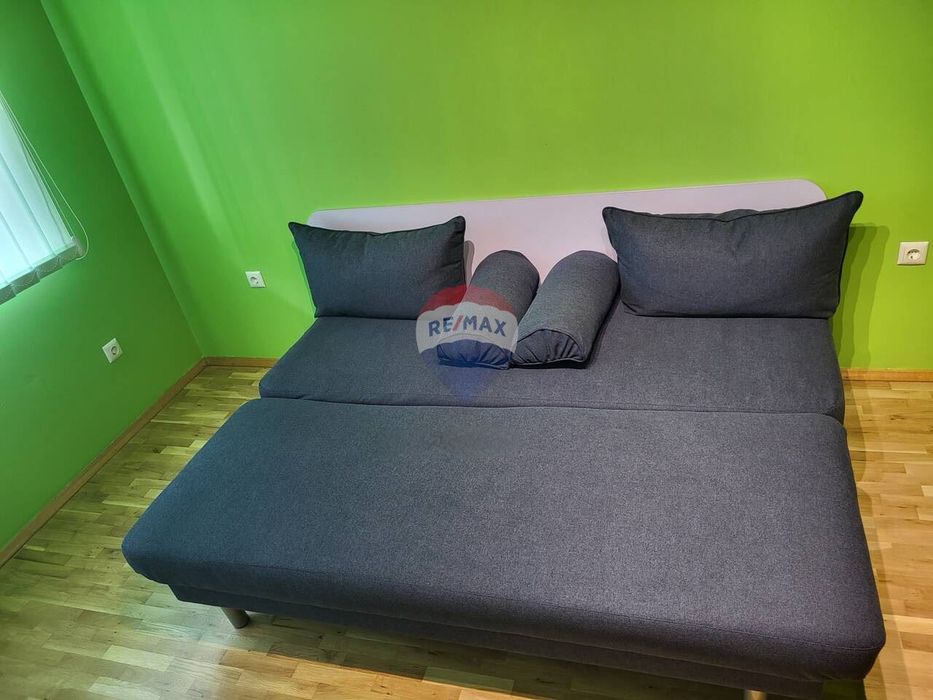 Дава се под наем Двустаен апартамент в Варна, Цветен квартал - 73 кв.м за 561 € - Снимка #4