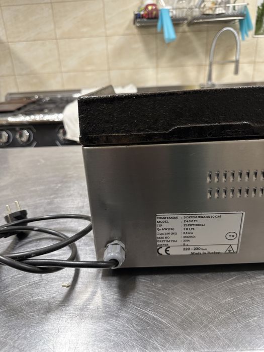 Vand Gratar Electric Fontă + Inox