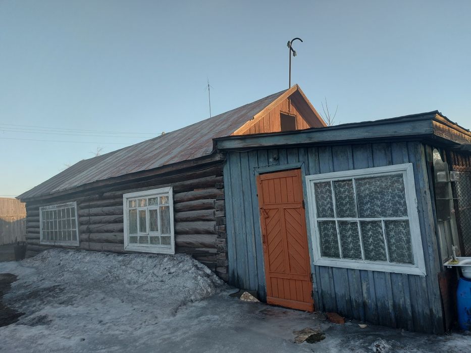 Продам на слом /снос  летний сарай