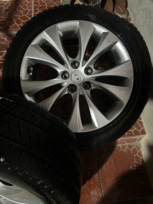 245/45/18 летный шины