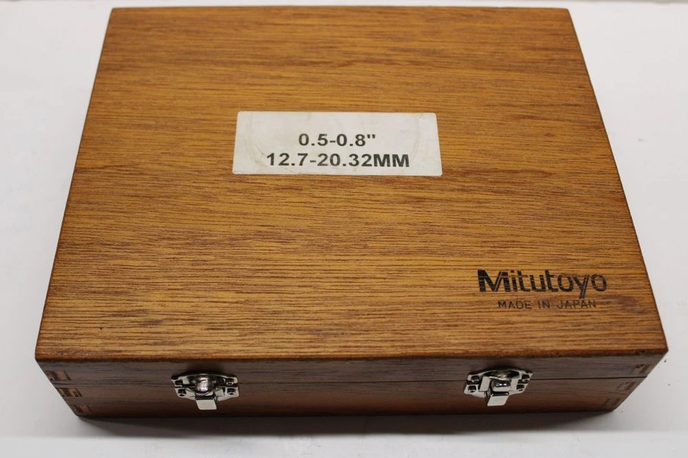 MITUTOYO 2 seturi de micrometre exterioare și interior