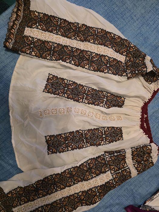 bluza traditionala