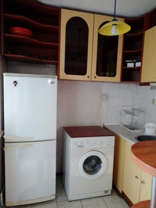 Дава се под наем Двустаен апартамент в Плевен, Дружба 1 - 80 кв.м за 255 € - Снимка #10