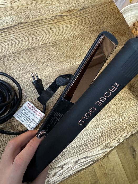 Преса за изправяне Golden curl, the rose gold