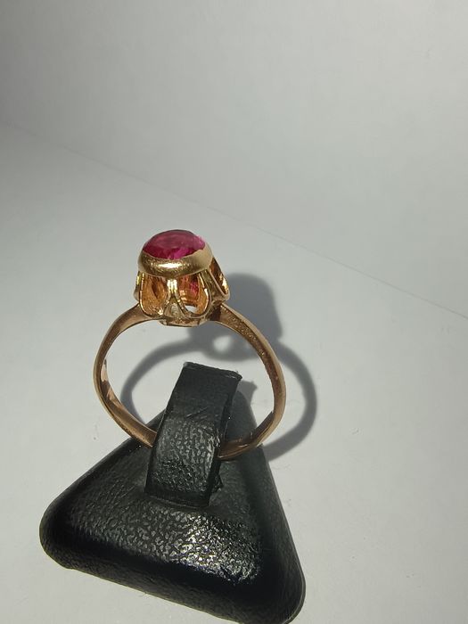 Дамски Златен Пръстен