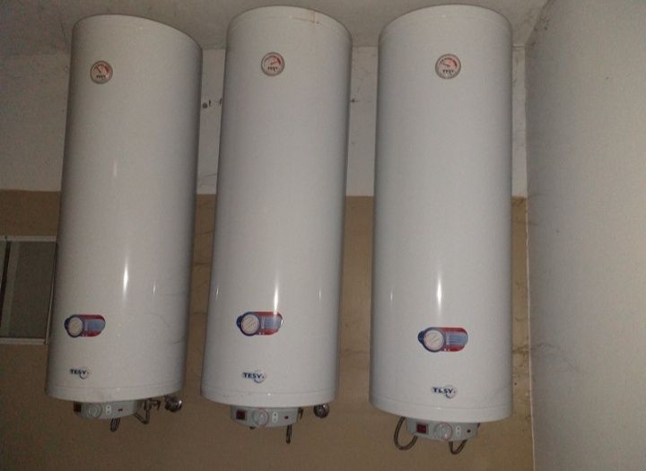 Продавам бойлери Tesy 80 литра