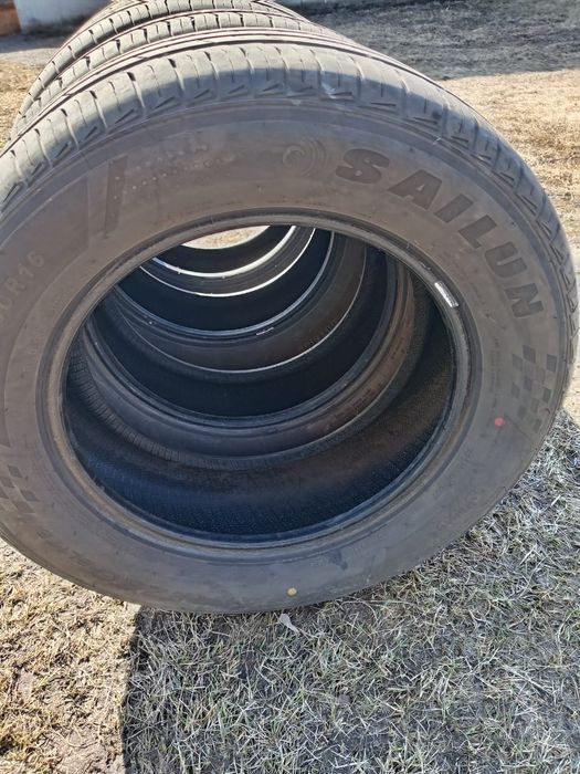 Продам 4 балона в хорошем состоянии