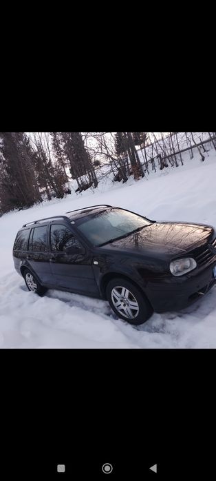 Vând Golf 4/4×4 101 CP