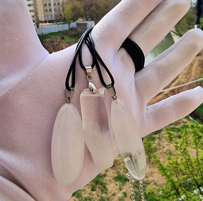 Кулоны Горный Хрусталь.